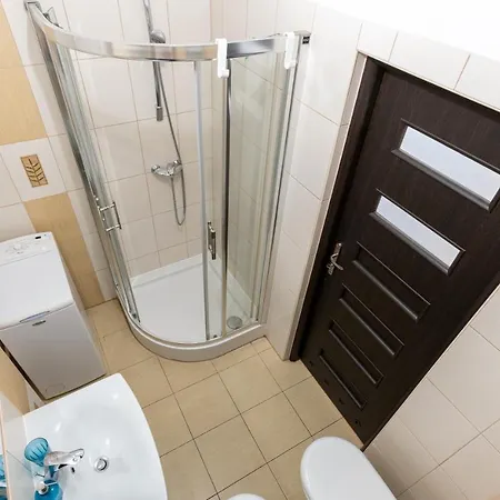 Next To The Wisla River 크라쿠프